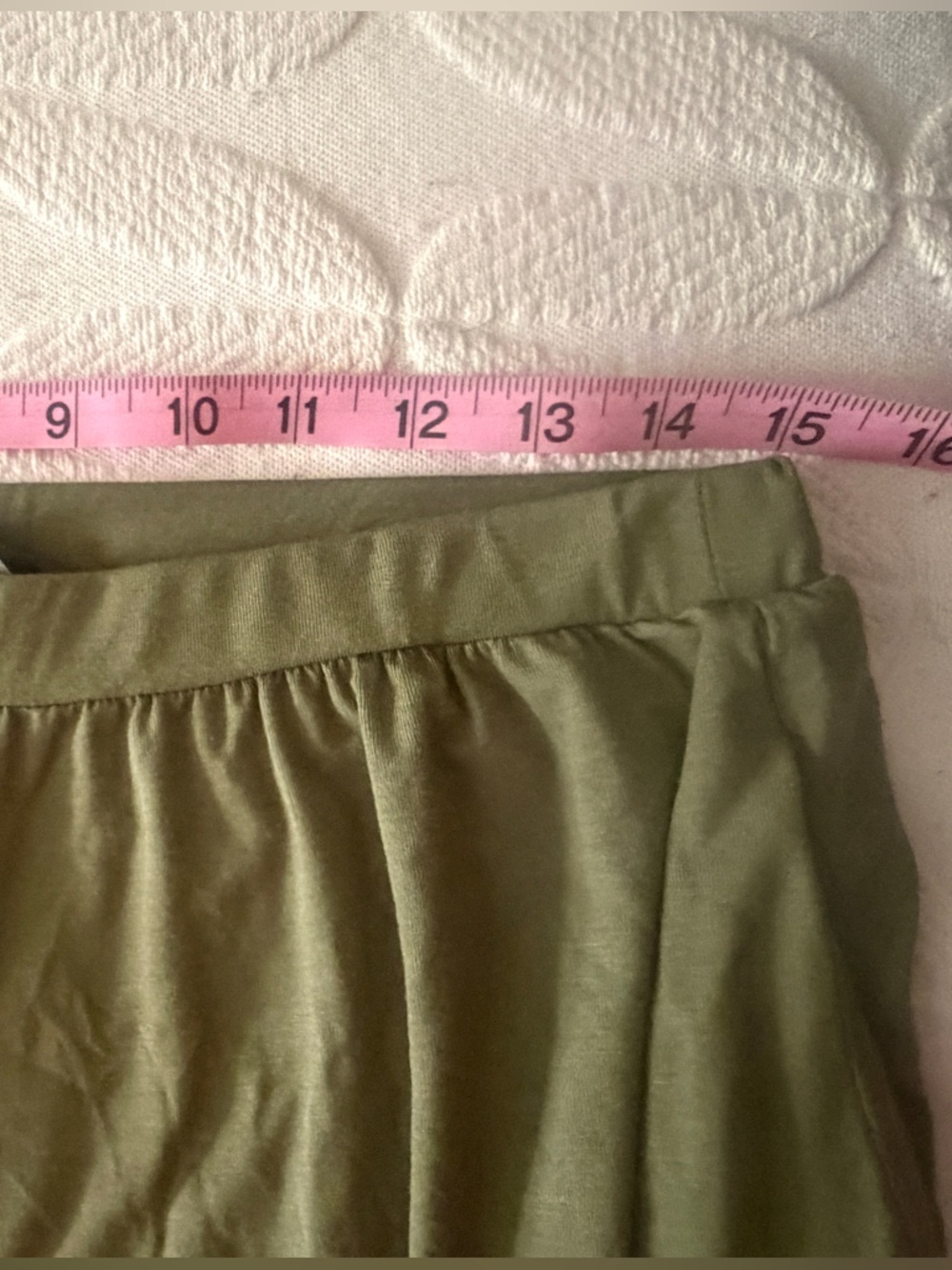 NEW size L Lulu's Olive Green Relaxed Jogger Pants. Rayon modal blend. Soft. - Picture 8 of 11